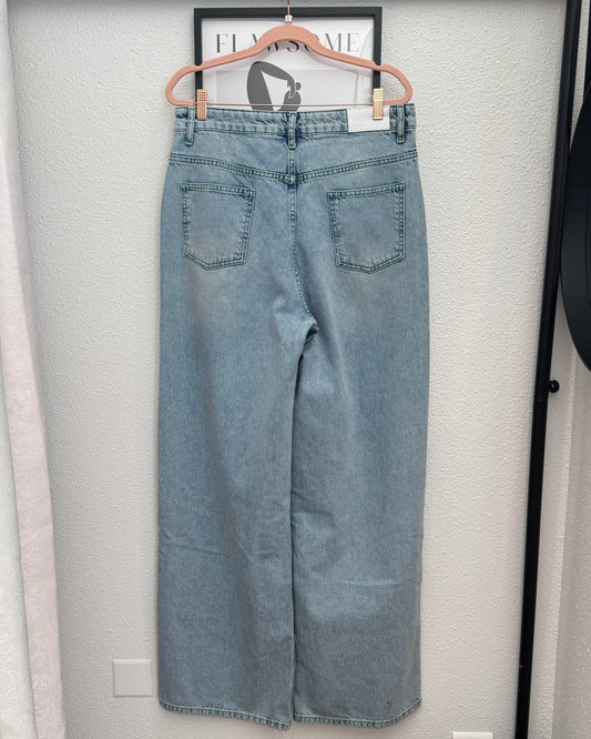 Jean bleu délavé "sublimateur de fessier" wide legs - Salut Beauté