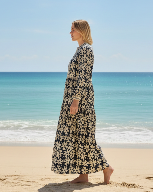 Robe Longue en Coton à Manches Longues – Noir & Crème – gros motifs Fleurs – Taille Unique