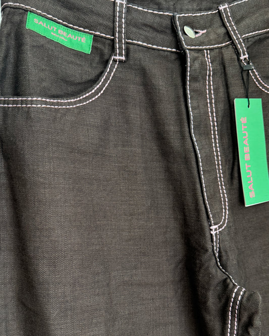 Jean denim marron "sublimateur de fessier" Salut Beauté détail poche