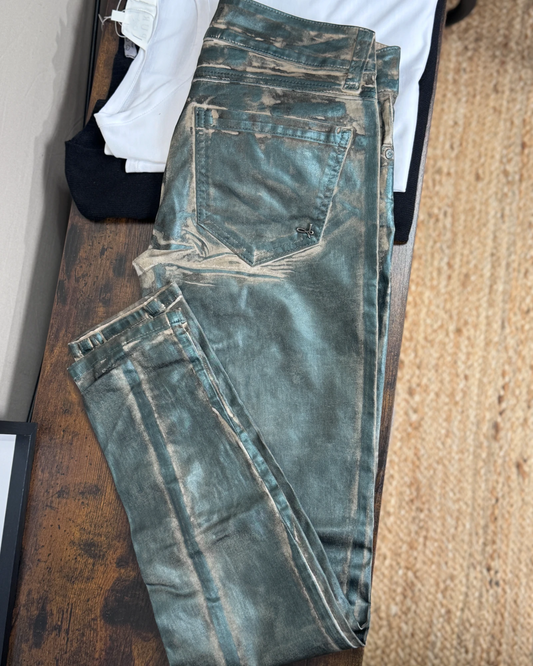 Pantalon Sexy Woman slim beige fumé effet enduit