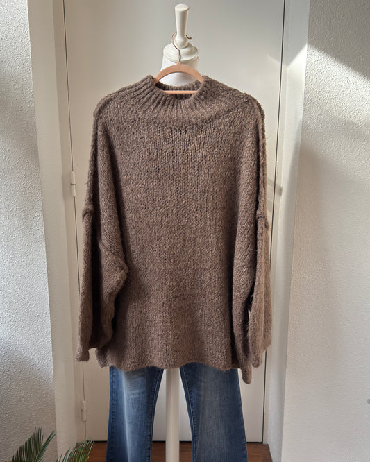 Pull oversize grosses mailles col cheminée Taupe Foncé - Taille unique portant