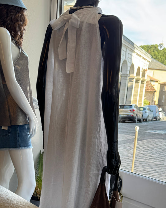 Robe longue en lin blanc à col haut noué nuque TU