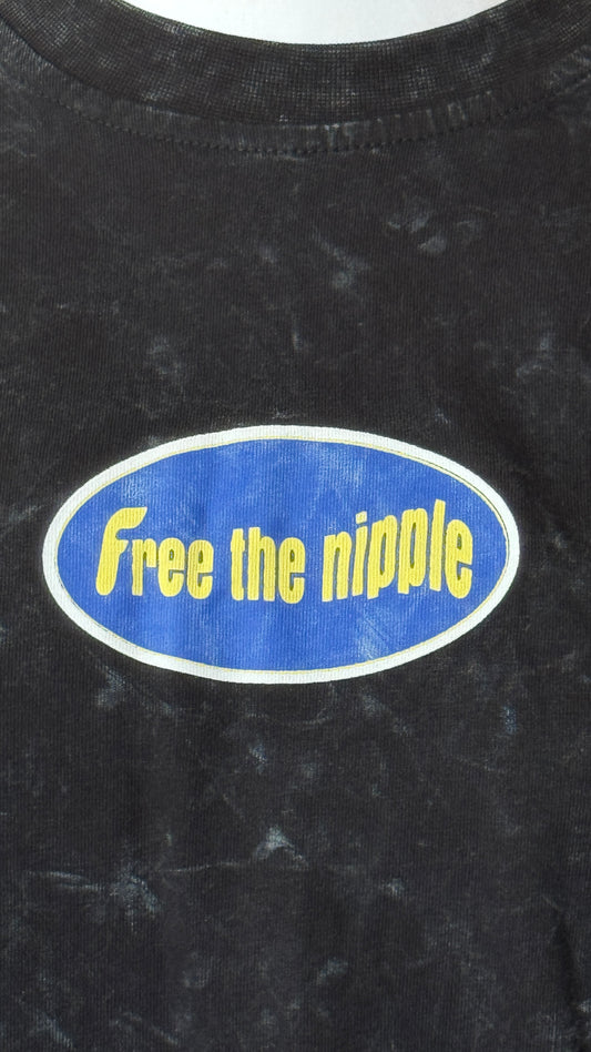 T-shirt noir délavé - Free the nipple bleu - Salut Beauté logo