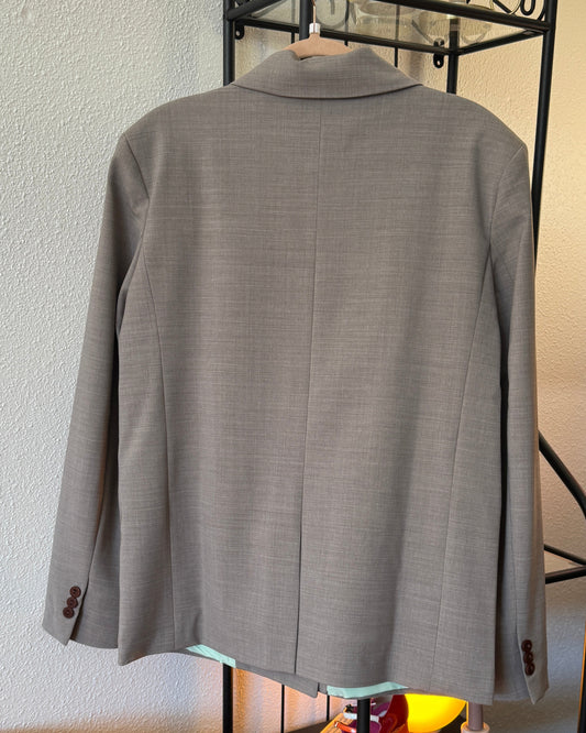 Veste beige gris - the dandy uniform - Salut Beauté dos