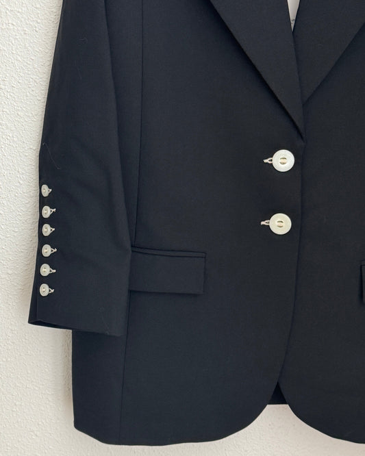 Veste noir - the boss uniform - Salut Beauté détails