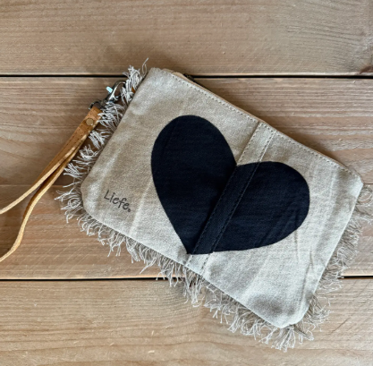 Pochette cœur noir Liefe NL