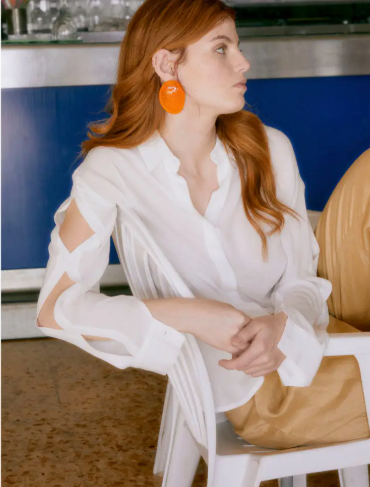 Chemise COTTYFISH blanche fluide viscose avec boutons en nacre et détails aux manches 