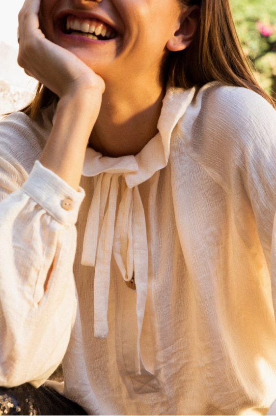 Chemise COTTYFISH en gaze de coton froissée couleur crème