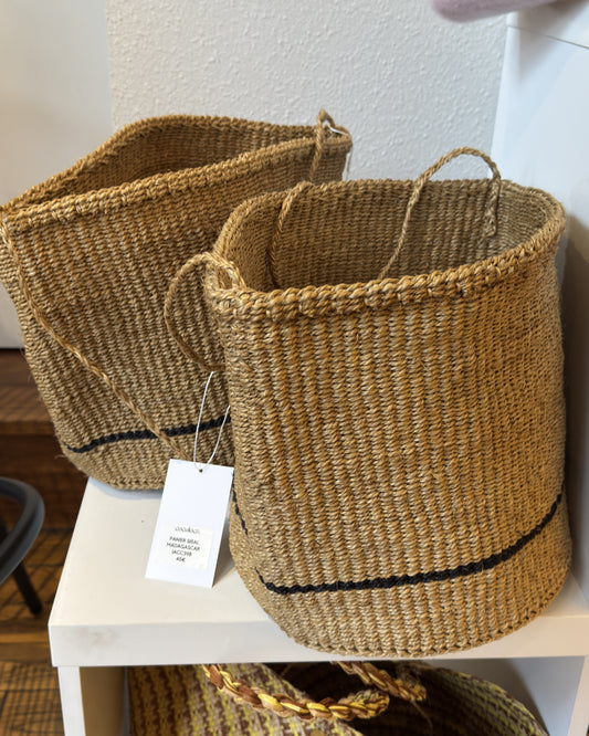 Panier Sisal modèle moyen rond droit brun Madagascar