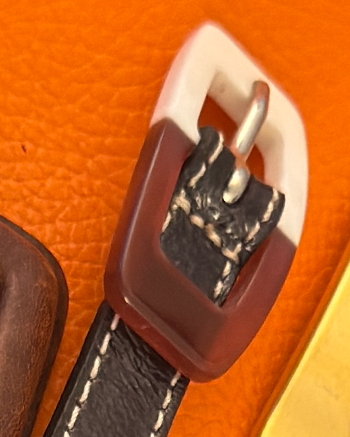 Ceinture fine en cuir de vachette 15mm - boucle en résine Marron Blanc - T 85cm