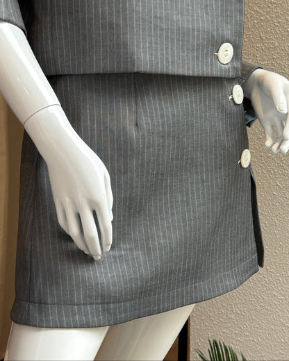 Jupe ice grey- Collection the air uniform - Salut Beauté
