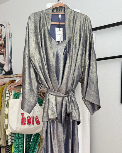 Kimono Starlight Indigo portant
