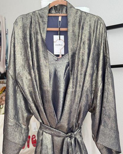 Kimono Starlight Indigo portant bis