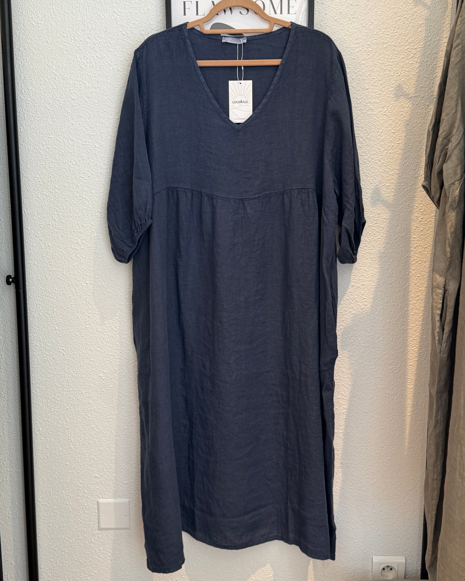 Robe en lin marine oversize