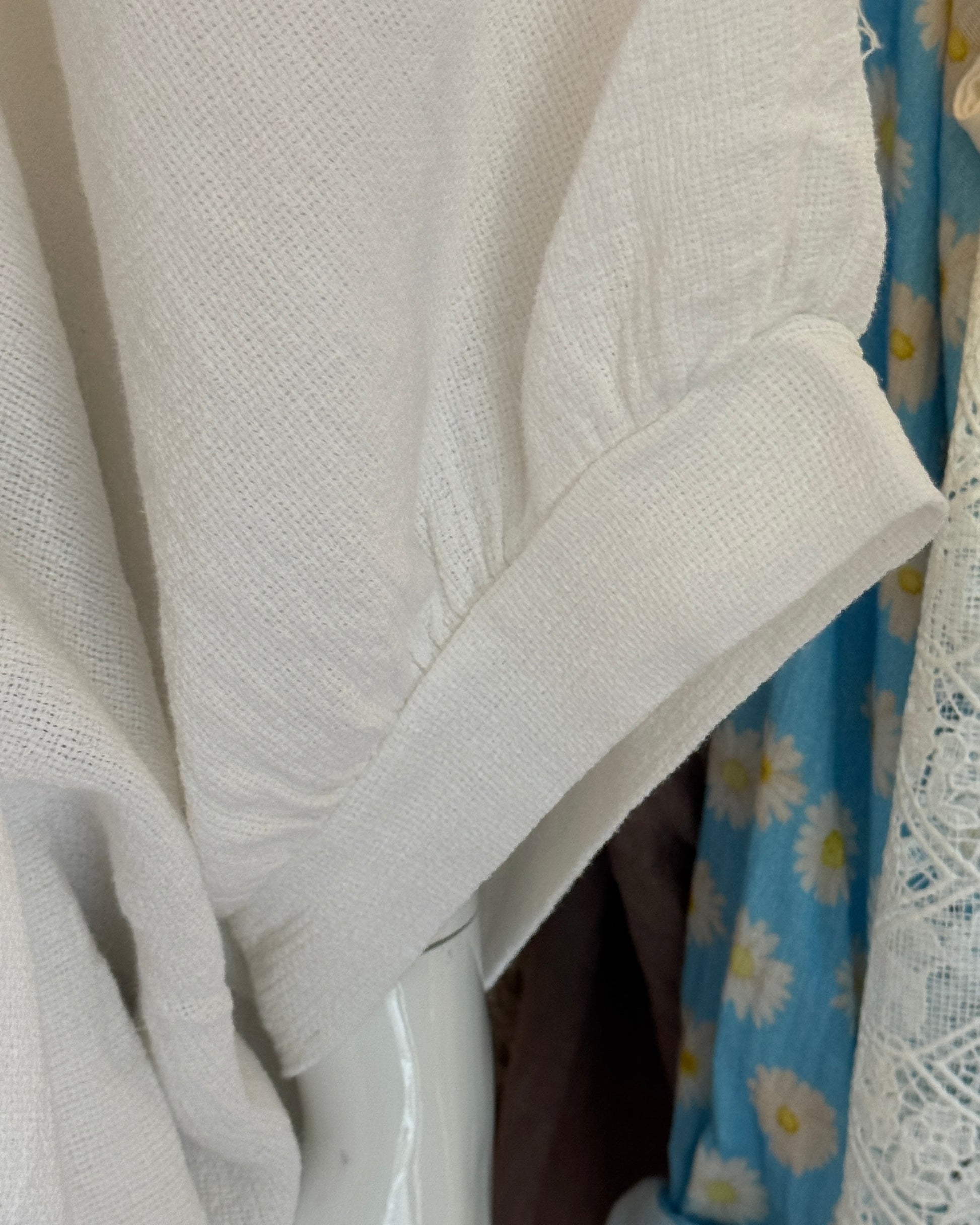 Tunique_en_lin_et_coton_oversize_blanc détail