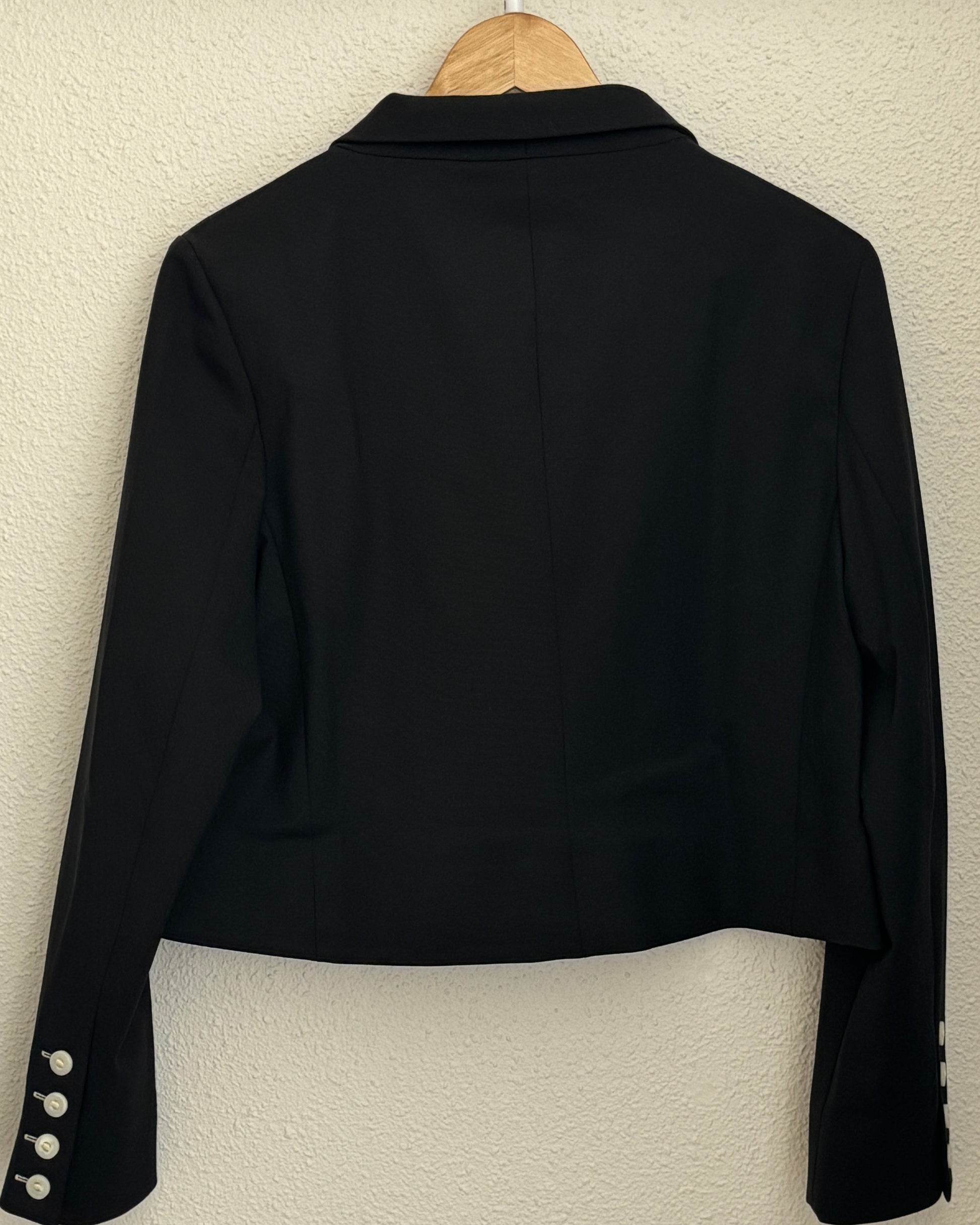 Veste_noire_-_the_air_uniform_-_Salut_Beauté dos